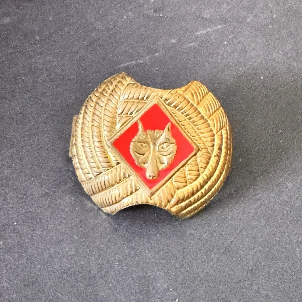 New Boy Scouts of America Neckerchief‎ Slide; Wolf Cub Scout Rank; Red; BSA Gold